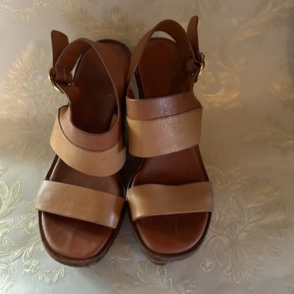 Size 5M TORY BURCH
Leather Slingback Sandals - Picture 2 of 10
